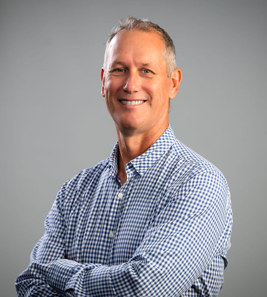 extra-mile-advisory-andrew-clucas